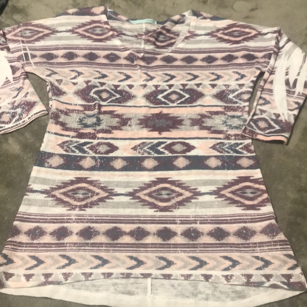 Tribal Print 3/4 Sleeve Top